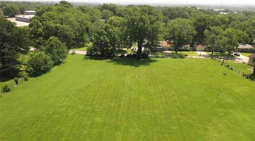 4508 S Crysler Ave, Independence, MO, 64055 | Card Image
