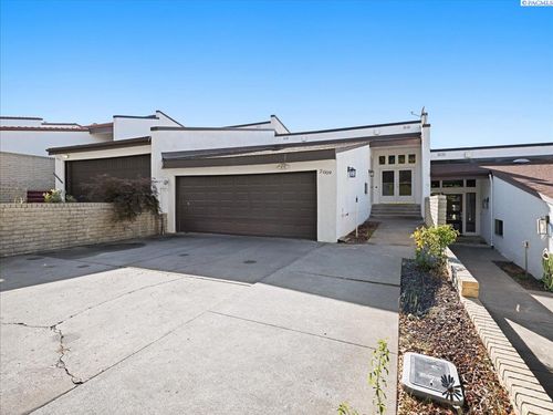 2009 Fairway Dr, Richland, WA, 99352-9783 | Card Image