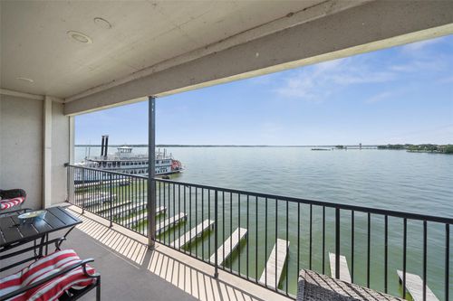 apt-306-7039 Kingston Cove Ln, Willis, TX, 77318-9183 | Card Image