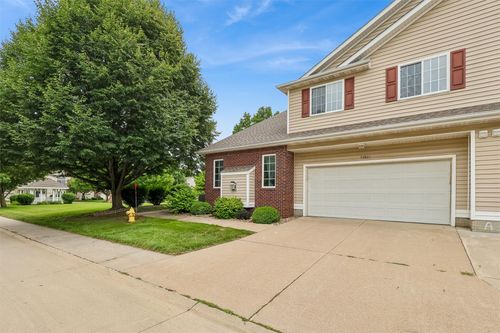 1-5480 Longview Ct, Johnston, IA, 50131-2726 | Card Image