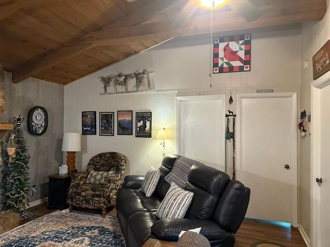 50 Alpine Crest Rd, House other with 2 bedrooms, 1 bathrooms and null parking in Fancy Gap VA | Image 17