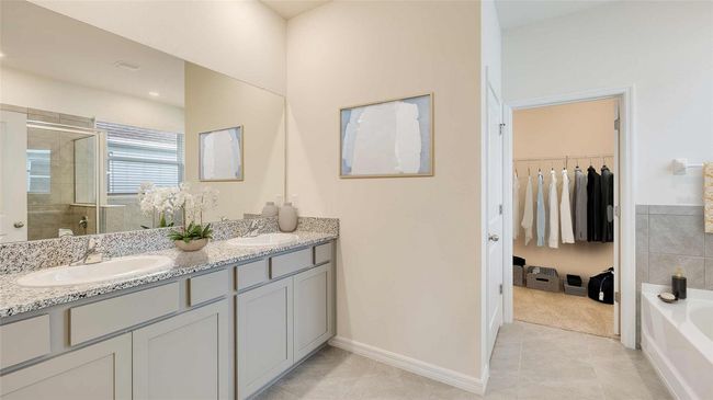 12827 Nw 13 Th Ln, House other with 4 bedrooms, 3 bathrooms and null parking in NEWBERRY FL | Image 11