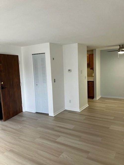 16-346 Lincoln, Waltham, MA, 02451 | Card Image