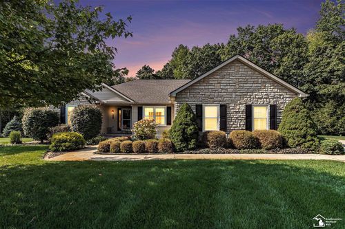 3030 Pender Ct, Adrian, MI, 49221-2656 | Card Image