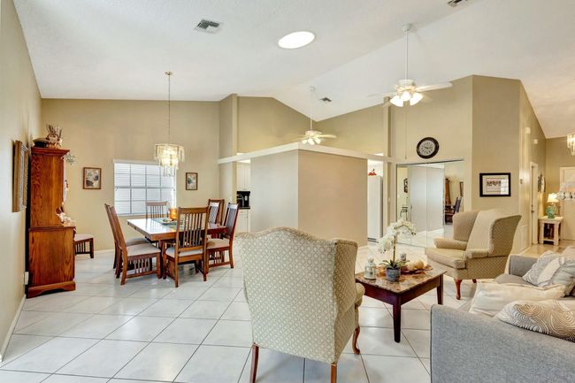 3893 Dafilee Cir, House other with 2 bedrooms, 2 bathrooms and null parking in West Palm Beach FL | Image 18