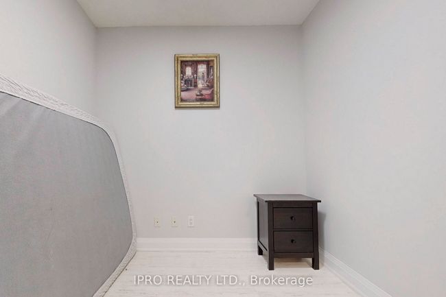 1507 - 20 N Park Rd, Condo with 2 bedrooms, 2 bathrooms and 1 parking in Vaughan ON | Image 12