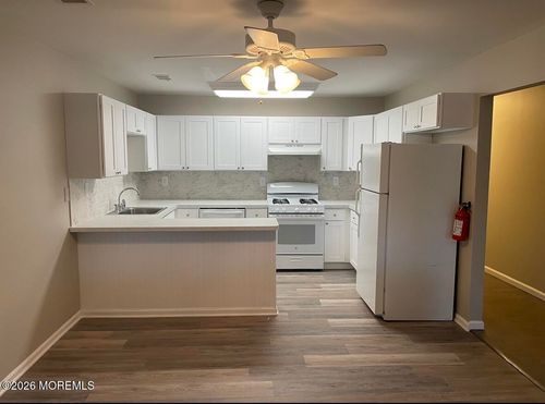 apt-205-2428 Bridge Avenue, Point Pleasant, NJ, 08742 | Card Image