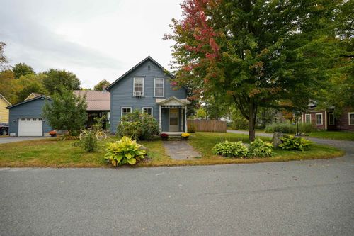 89 West St, Charlestown, NH, 03603-5335 | Card Image