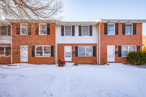 1506 W Reservoir St, Wytheville, VA, 24382-1516 | Card Image