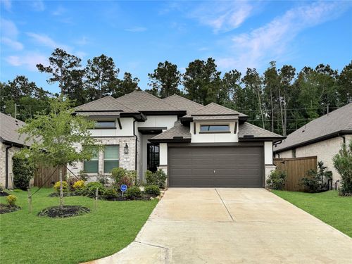 8463 International Falls Dr, Porter, TX, 77365-7807 | Card Image