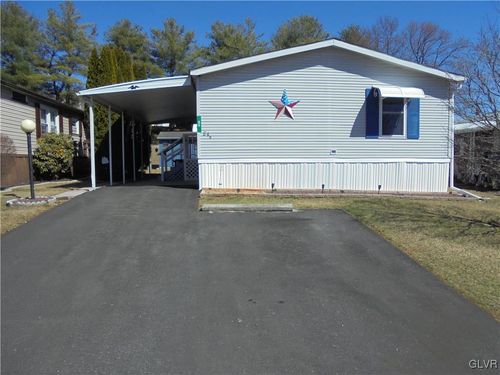 84 Linda Dr, WALNUTPORT, PA, 18088-9302 | Card Image