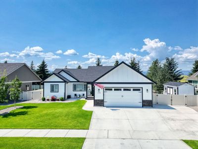 176 Owl Loop, House other with 3 bedrooms, 2 bathrooms and null parking in Kalispell MT | Image 1