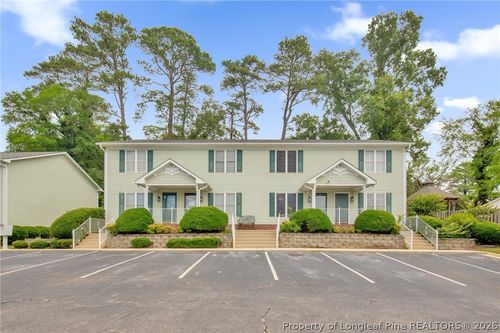 425 Cityview Ln, Fayetteville, NC, 28301-5479 | Card Image