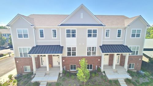182 Lilah Court, Des Plaines, IL, 60016 | Card Image