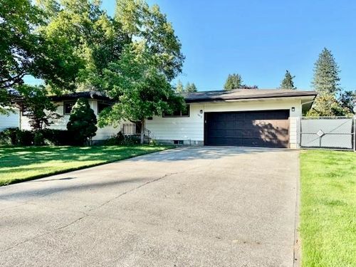 6412 N Fotheringham St, Spokane, WA, 99208-4713 | Card Image