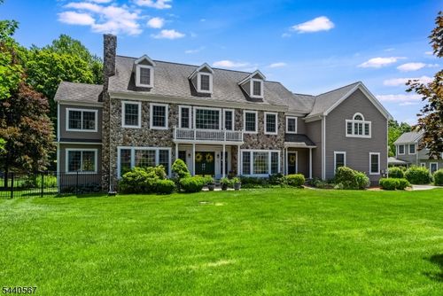 2 Coe Farm Rd, Randolph, NJ, 07869-3536 | Card Image