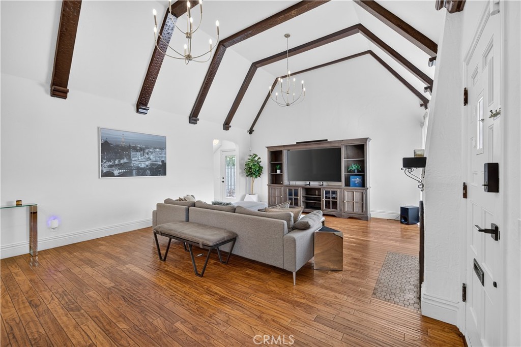 Residential in Los Angeles 4