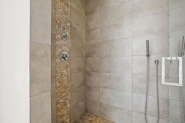 Master Shower | Image 22