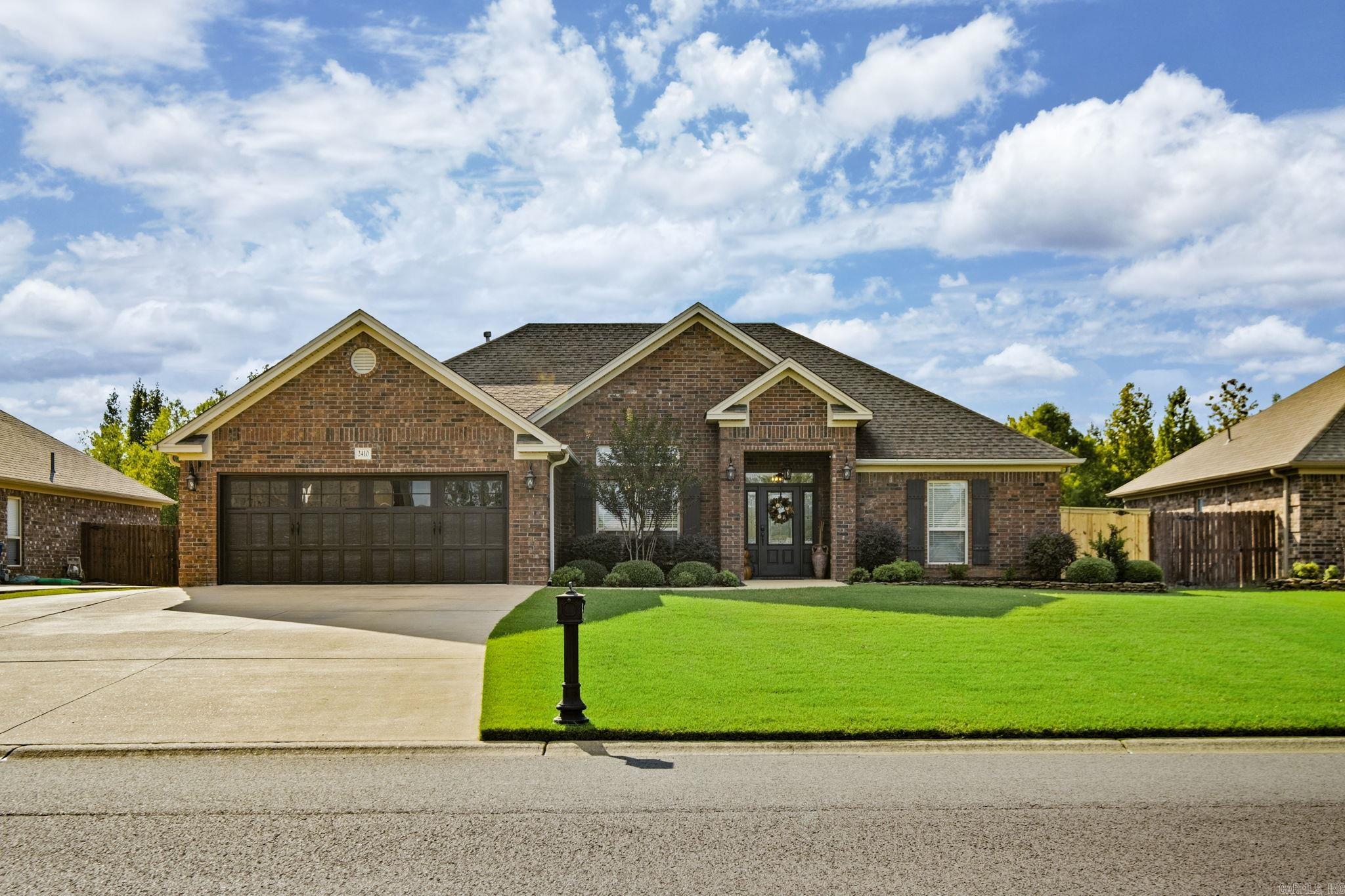 Lakewood Cir, Cabot, AR 72023