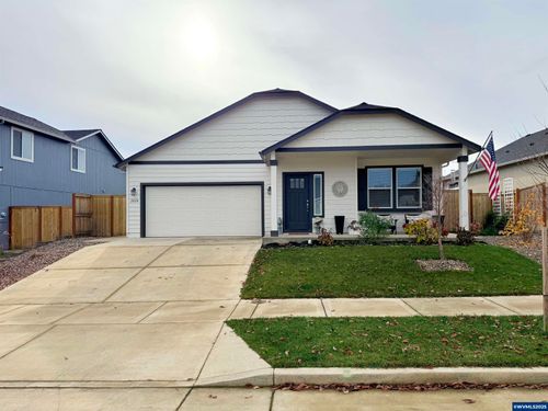 2828 Nw Essex Ave, Albany, OR, 97321 | Card Image