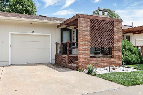 1604 Woodcrest Drive, Manhattan, KS, 66502 | Card Image