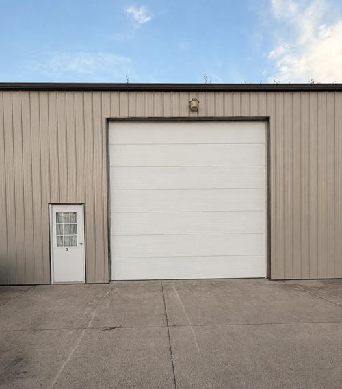 5-21475 214th Avenue Cir, Milford, IA, 51351 | Card Image