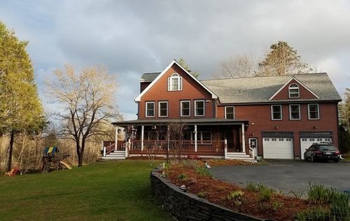 18 Westshore Dr, Goshen, MA, 01032-7705 | Card Image
