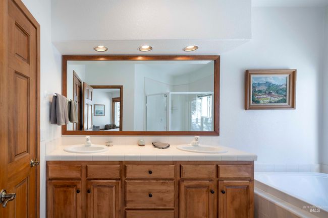732 Morning Star Rd, Townhouse with 3 bedrooms, 4 bathrooms and 2 parking in Sun Valley ID | Image 14