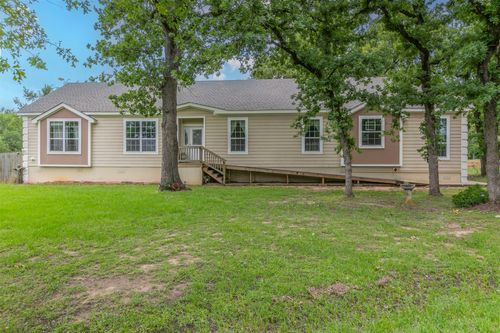 19989 Post Oak Loop, Thornton, TX, 76687-2050 | Card Image