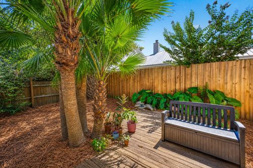 b5-710 Legion Dr, Destin, FL, 32541-2529 | Card Image