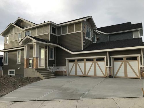 {{alt}} | Card Image