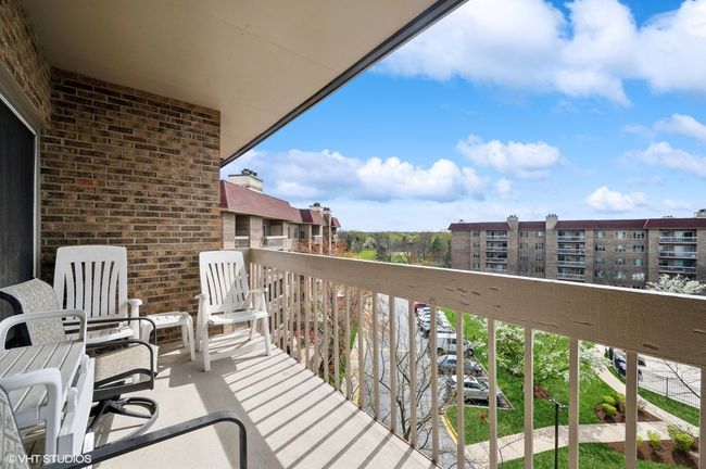 APT-5F - 1220 Rudolph Rd, Condo with 2 bedrooms, 2 bathrooms and 2 parking in Northbrook IL | Image 25