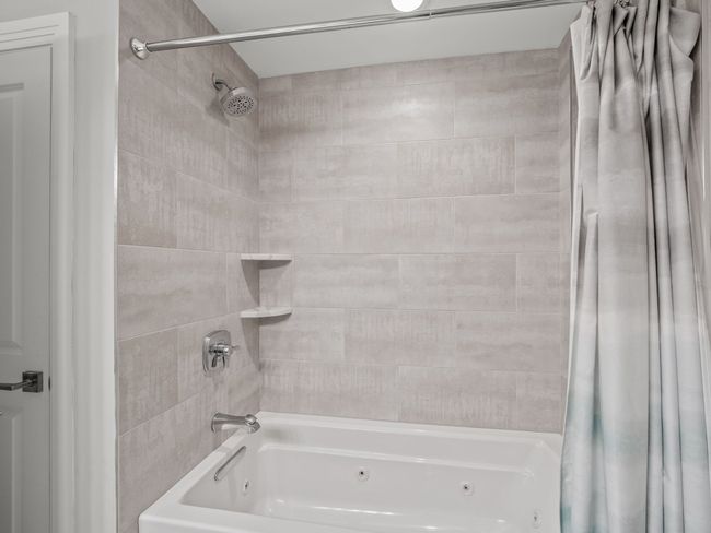 3511 Lakecrest Dr, House other with 4 bedrooms, 4 bathrooms and null parking in Bloomfield Hills MI | Image 45