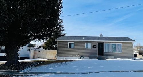 721 Ash Ave, Kemmerer, WY, 83101-3413 | Card Image