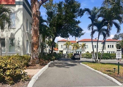 apt-4-1685 Laurel St, SARASOTA, FL, 34236-6807 | Card Image