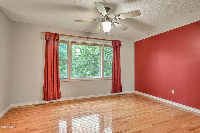145 Linda Hts, House other with 3 bedrooms, 3 bathrooms and null parking in Fall Branch TN | Image 18