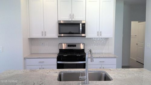 10381 W Granderson Street, Marana, AZ, 85653 | Card Image