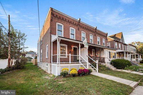 309 Jefferson Ave, DOWNINGTOWN, PA, 19335-3025 | Card Image