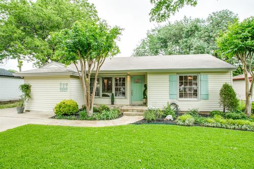 616 Milton St, Lewisville, TX, 75057-4609 | Card Image