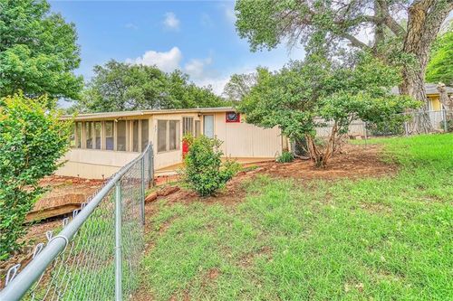 57-20746 E 1460 Rd, Lone Wolf, OK, 73655-6739 | Card Image