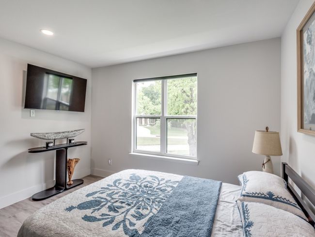 107 Pond Trl, House other with 3 bedrooms, 4 bathrooms and null parking in Kemp TX | Image 27