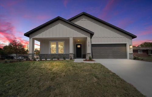 10153 Lynnhaven Rd, Spring Hill, FL, 34608-1042 | Card Image