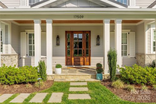 17509 Gillican Overlook Rd, Davidson, NC, 28036-3201 | Card Image