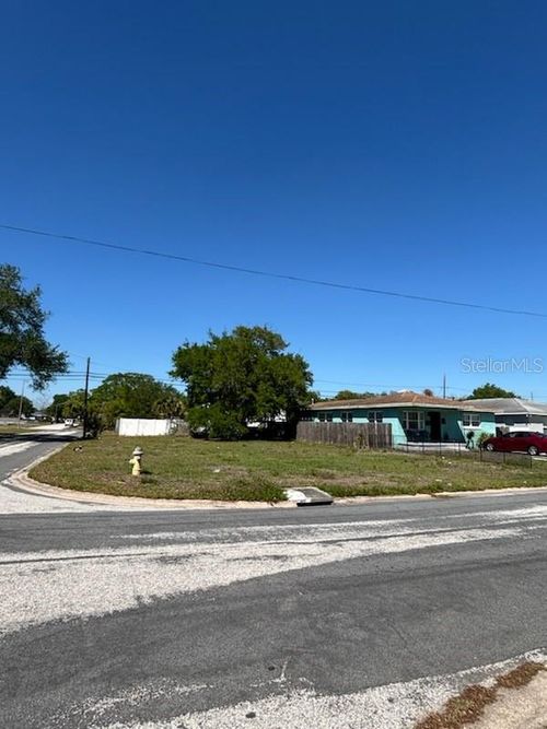 2869 Emerson Ave S, ST PETERSBURG, FL, 33712-1536 | Card Image