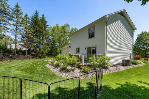 12 Calman Pl, Canandaigua, NY, 14424-1671 | Card Image