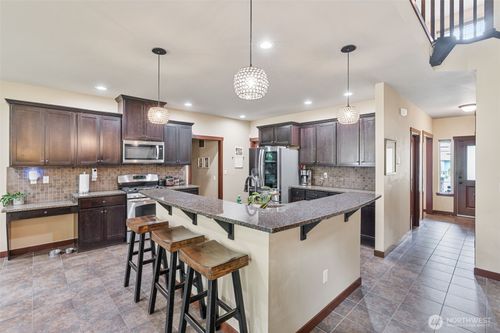 4041 61st Ct Sw, Olympia, WA, 98512-7028 | Card Image