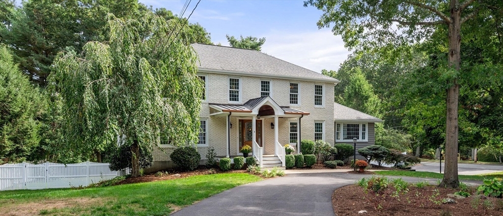 Oakview Trl, Norfolk, MA 02056