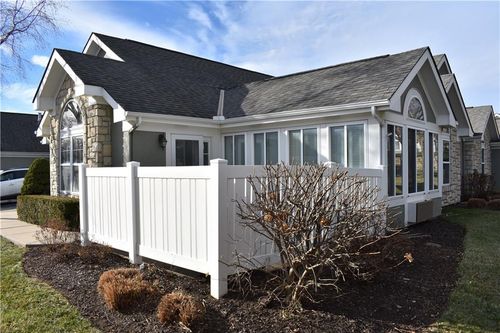 7135 Meadow View St, Shawnee, KS, 66227-5504 | Card Image