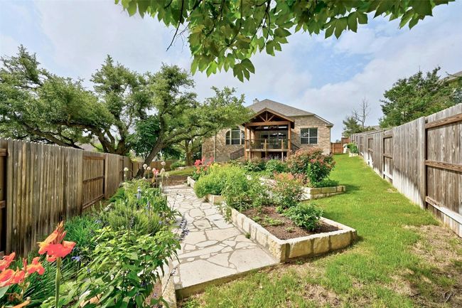 204 Saddleback Rd, House other with 3 bedrooms, 2 bathrooms and 2 parking in Austin TX | Image 28