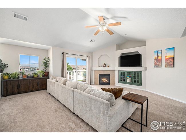 UNIT-206 - 10818 Cimarron St, House attached with 3 bedrooms, 2 bathrooms and null parking in Firestone CO | Image 4